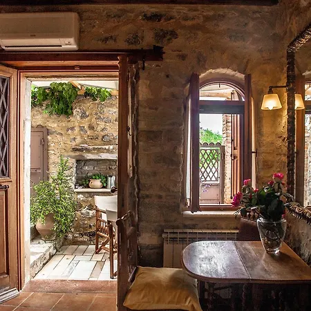 Dorovinis Country * Anatoli (Crete)
