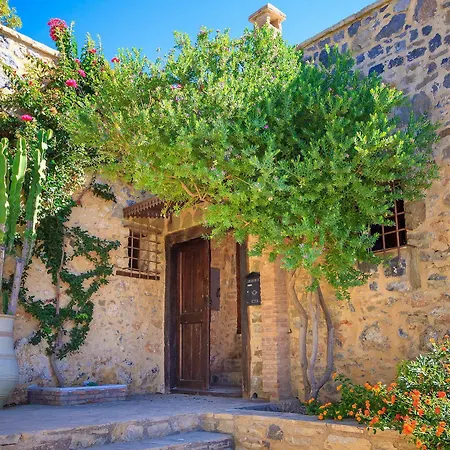 Dorovinis Country * Anatoli (Crete)