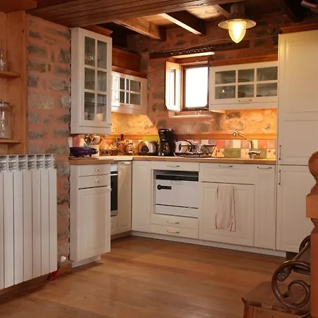 Holiday home Dorovinis Country